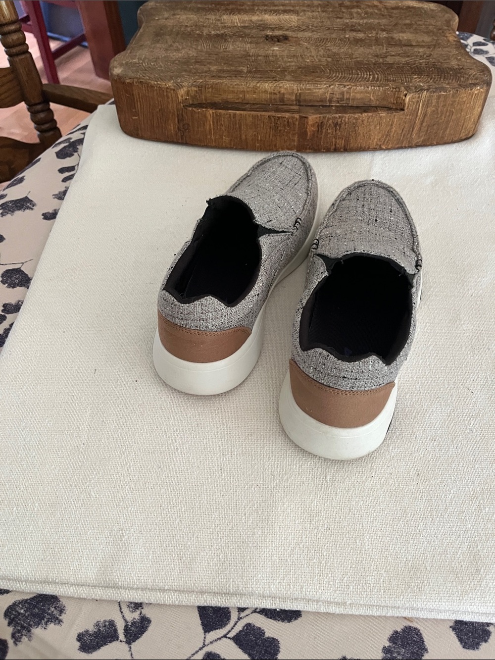 Altra Gray Slip-On Loafers - Picture 2 of 10